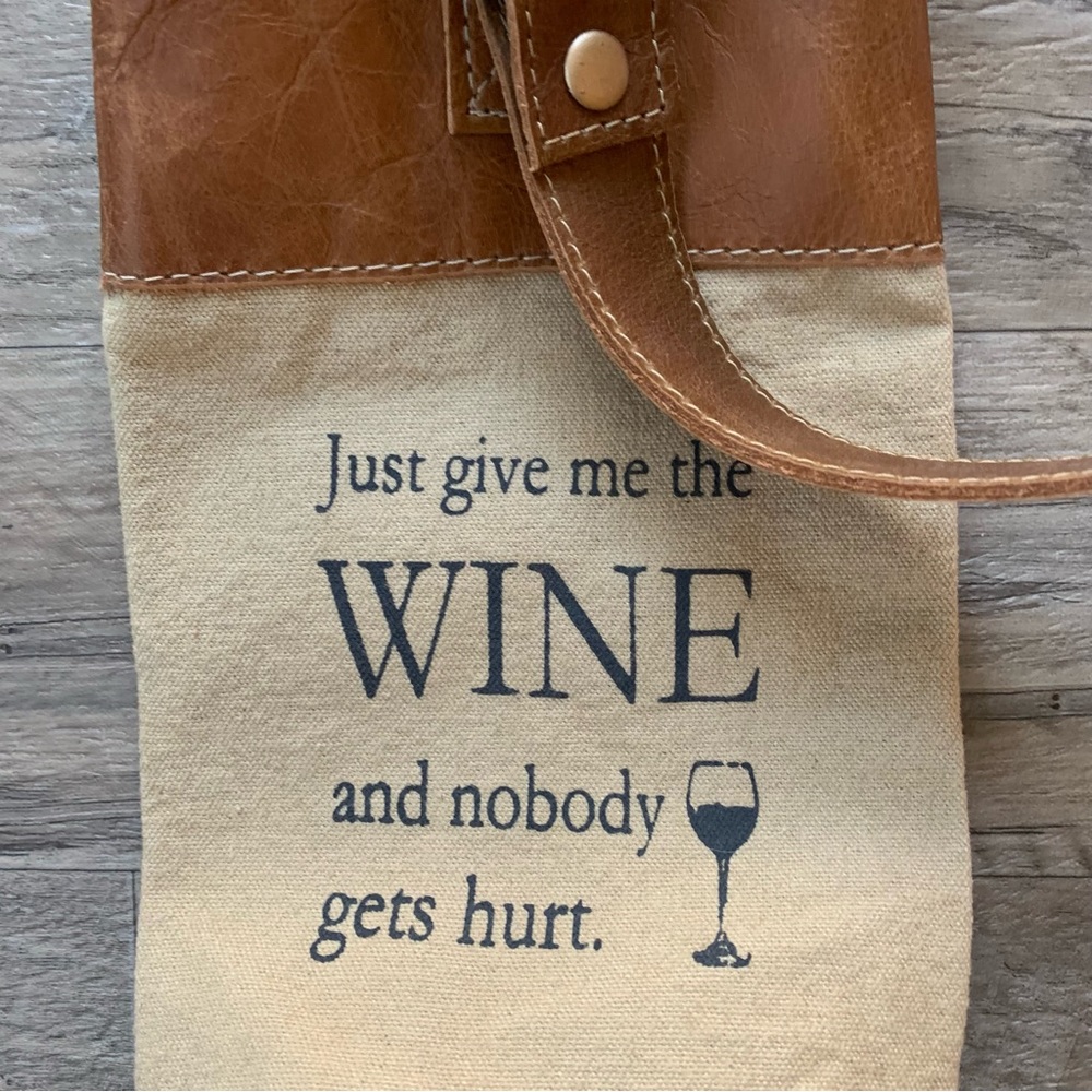 Myra Bag “nobody gets hurt” Wine Bag - Picture 2 of 12
